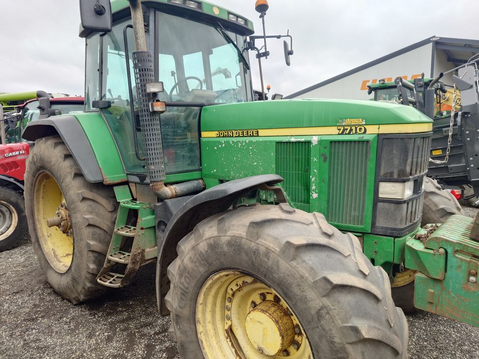John Deere 7710. 7810.