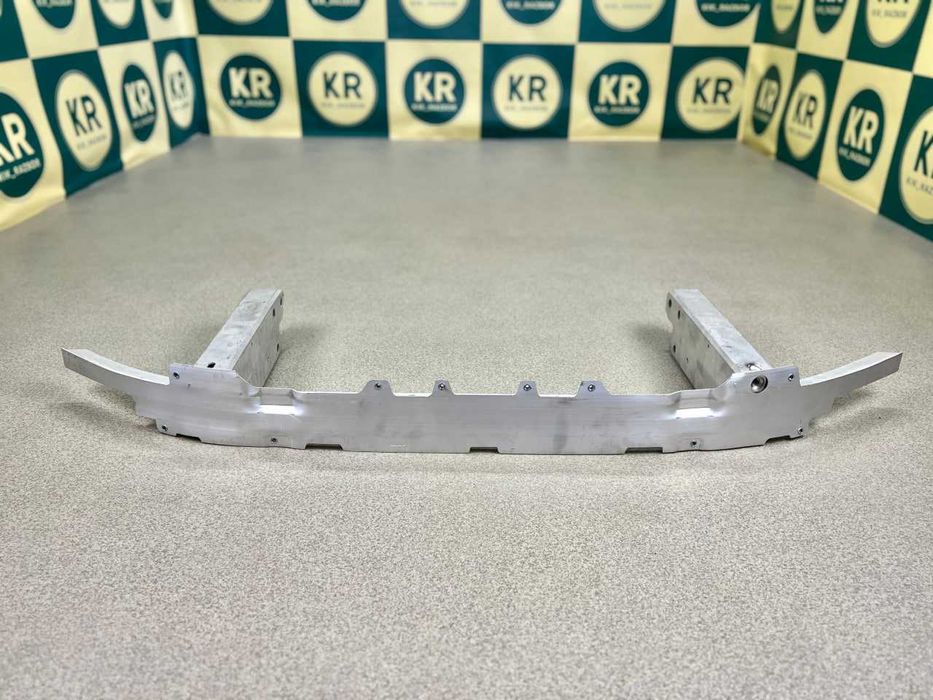 Підсилювач переднього бампера  BMW X3 / X4 ( G01 / G02 ) ( Усилитель )