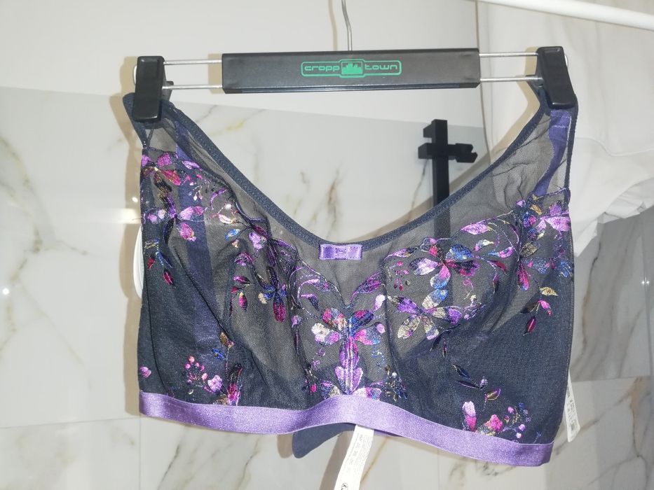 Biustonosz Triumph 85E