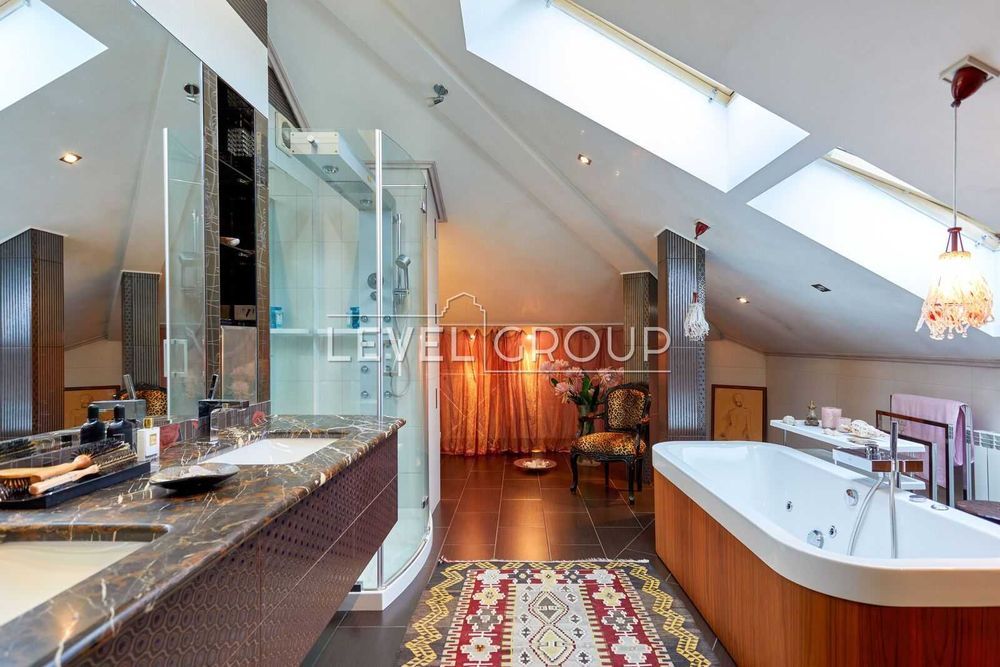 БЕЗ% Продам будинок 600 м2 36 соток Гатне Крюківщина авторський дизайн