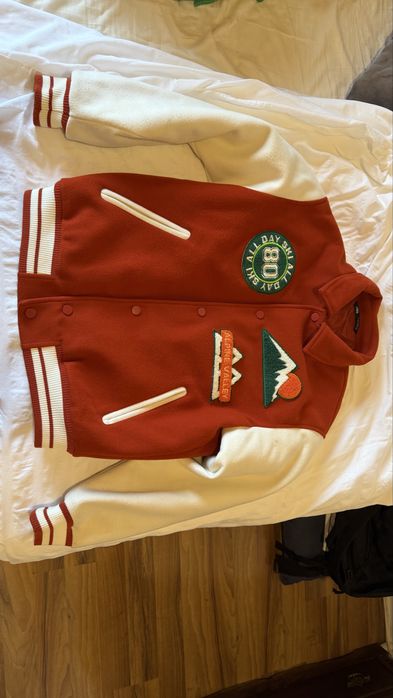 Casacos Zara como novos