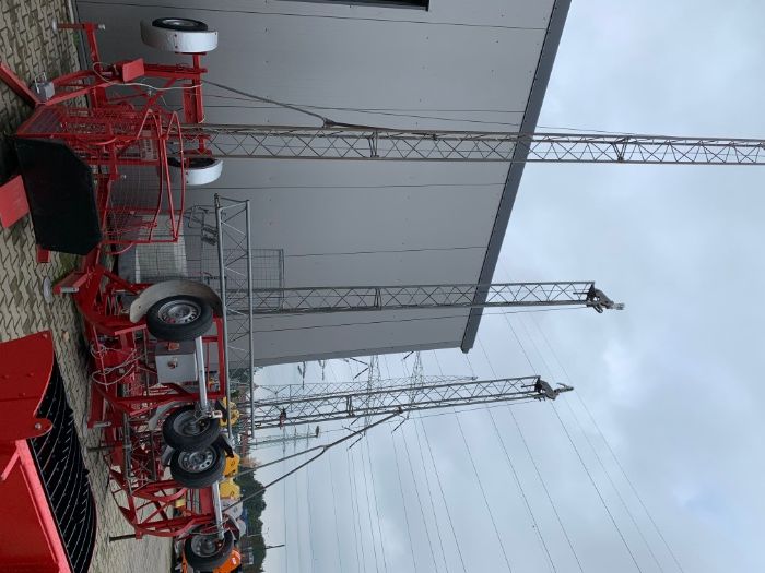 Windy budowlane Niemieckie pionowe Zeppenfeld Herzog 200kg z koszem obrotowym na taczkę przyścienne rusztowaniowe podnośnik wciągarka linowa