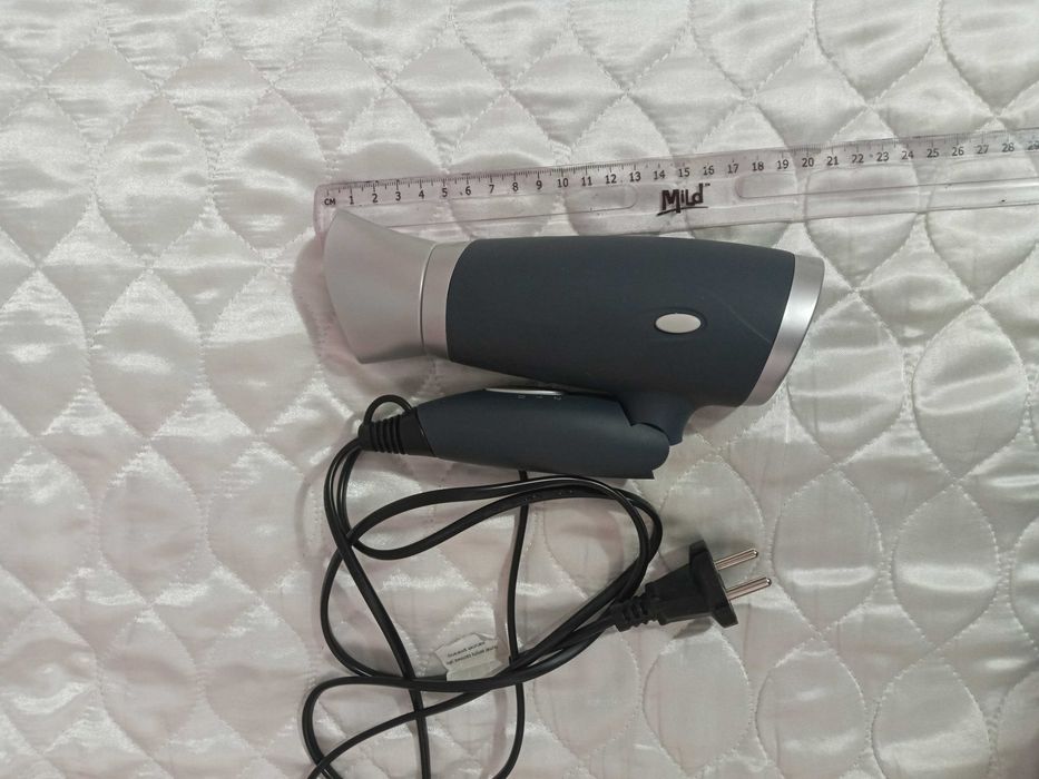 Продам складной дорожный фен. Производство Польша.