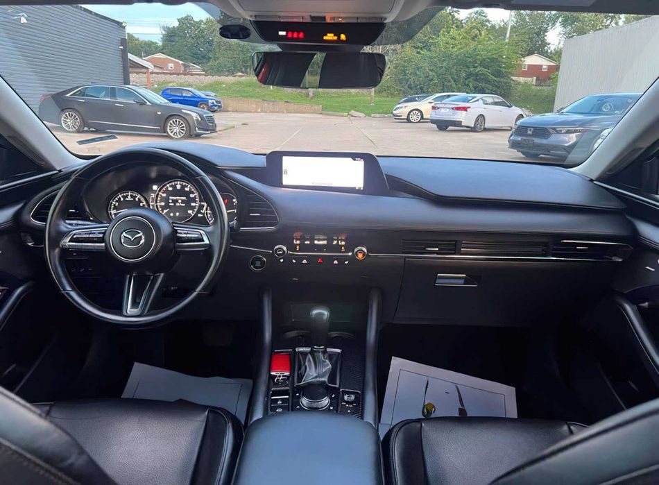 Mazda 3 Premium Plus      2021