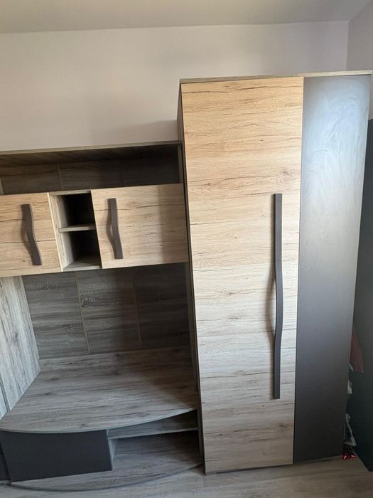 Sprzedam zestaw mebli