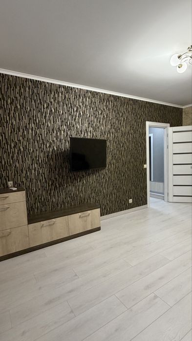 Оренда. Двокімнатна квартира р-н. Митниця, ЖК «Сімейний»