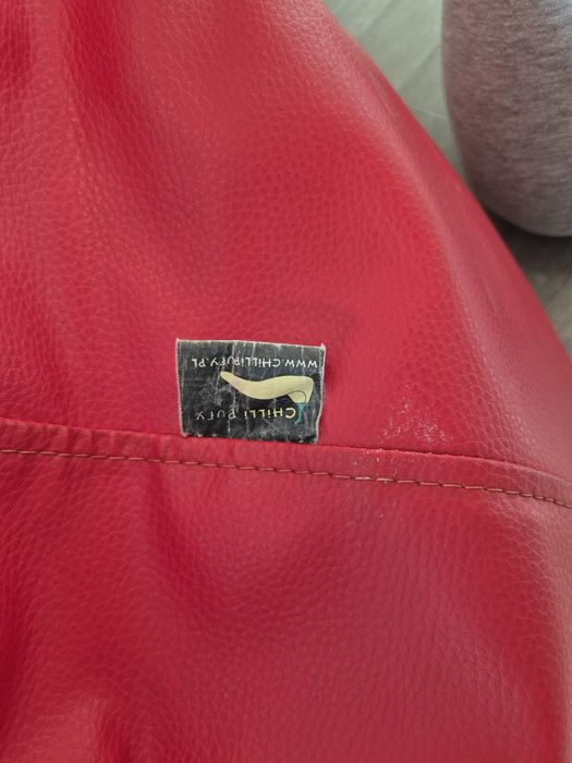 Pufa czerwona bardzo dobra jakość