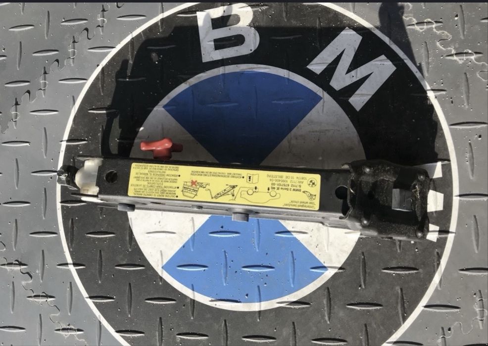 Lewarek podnośnik do kół oryginalny BMW