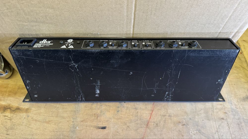 Продам кросовер DBX 223