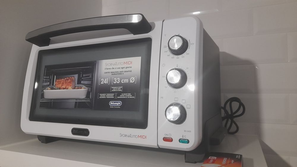 Forno eléctrico Dēlonghi