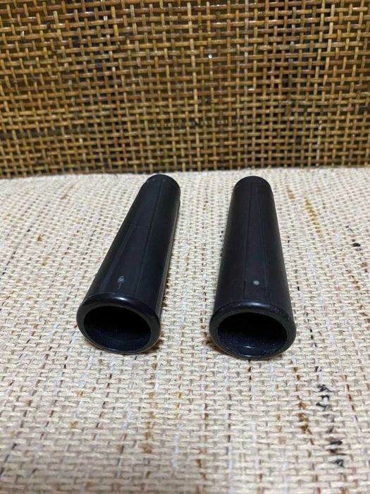 Пластиковые ручки для скакалки черные