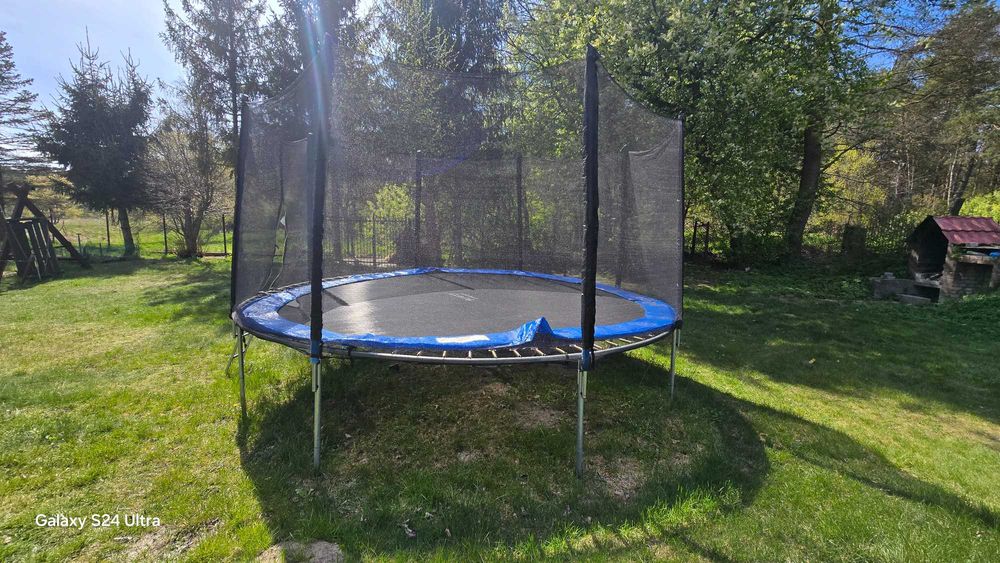 Trampolina 488 cm duża po jednym sezonie