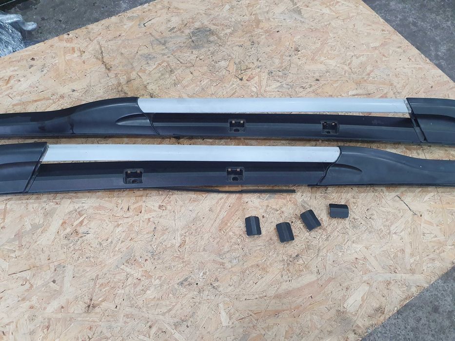 Relingo dachowe Hyundai Tucson 1 07 rok kpl