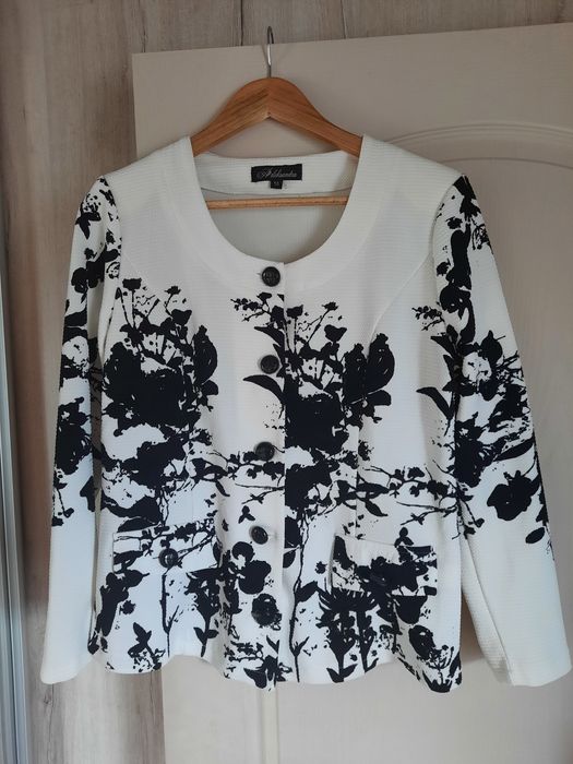 Кофтинка, жакет, піджак жіночий