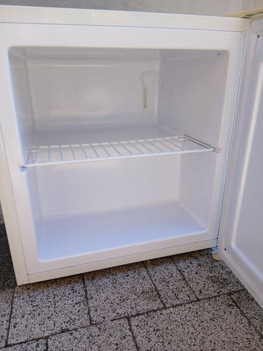 Mini zamrażarka #