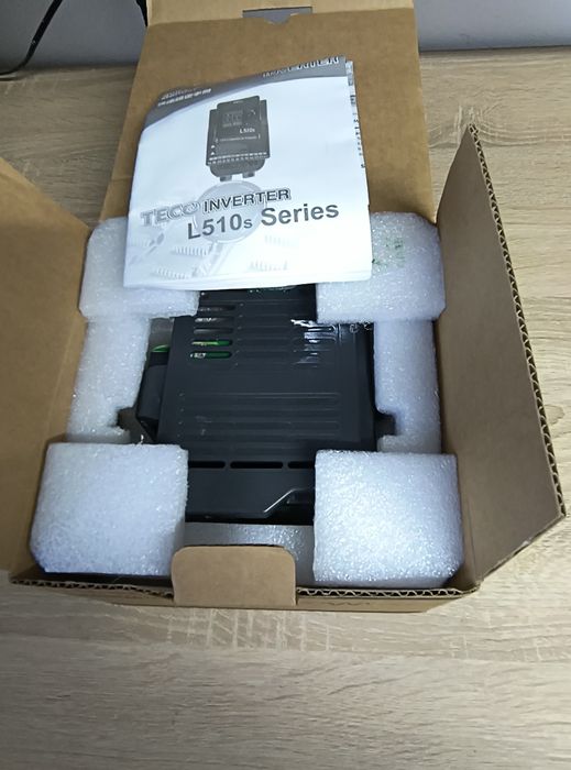 Falownik TECO 0,2kW L510-2P2-SH1F-P. Inwerter przemiennik częstotliwoś