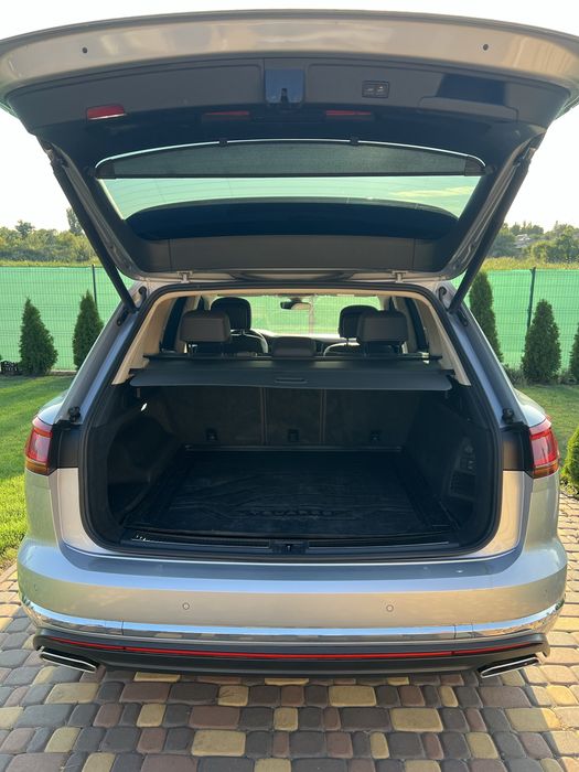 Volkswagen Touareg 2018року 3.0 дизель
