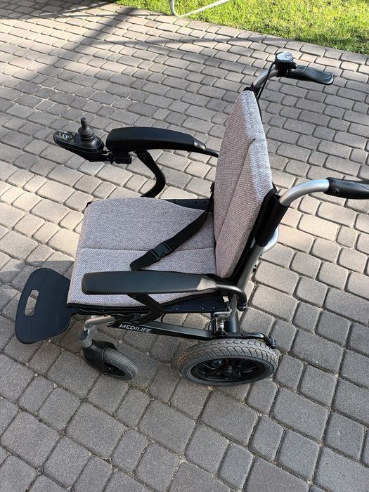 Wózek elektryczny Medilife O2 z asystentem