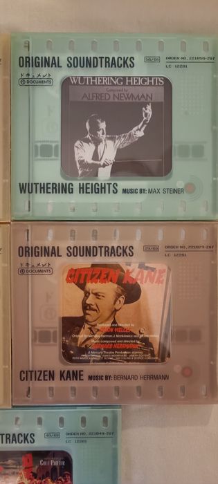 Coleção de 8 CDs com bandas sonoras históricas