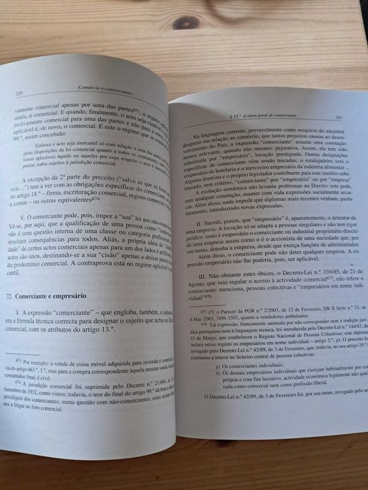 Manual de Direito Comercial - 2ª Edição - António Menezes Cordeiro