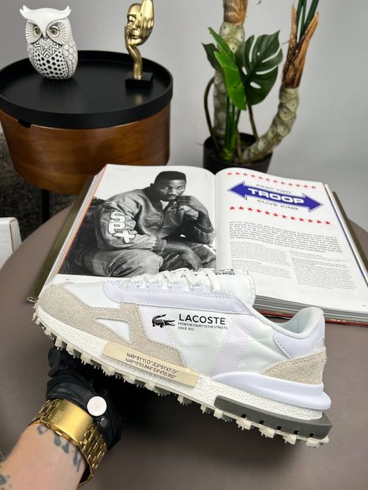 8 кольорів Lacoste Elite Active PRM