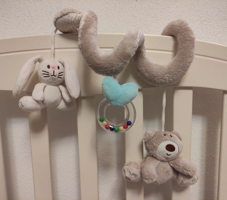 Іграшки підвіски.