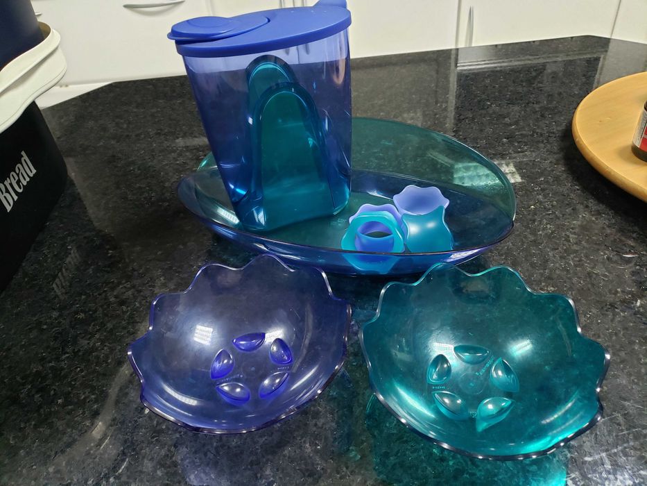 Tupperware Crystal Set443069868992122881
