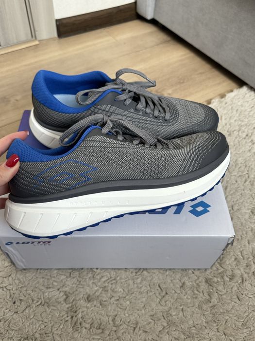 Чоловічі кросівки lotto