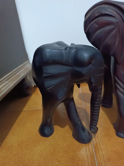 Vende coleção de Bonecos de Madeira Pura (bonecos e animais)