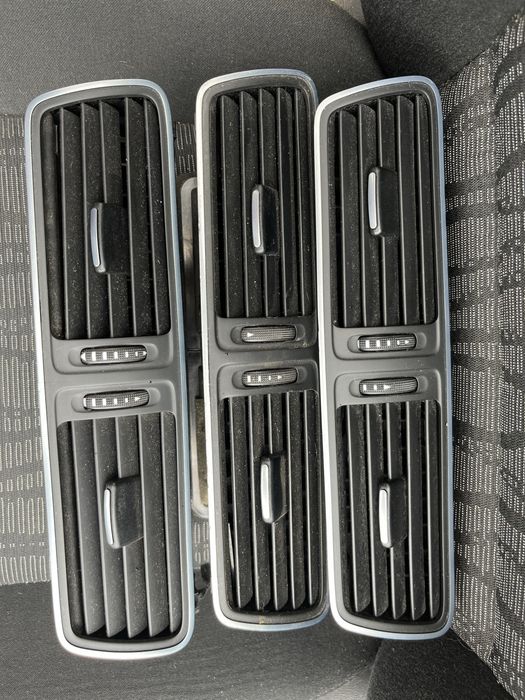 Дефлектор Пассат Б7, ЦЦ. Воздуховод. passat b7, cc, b6.