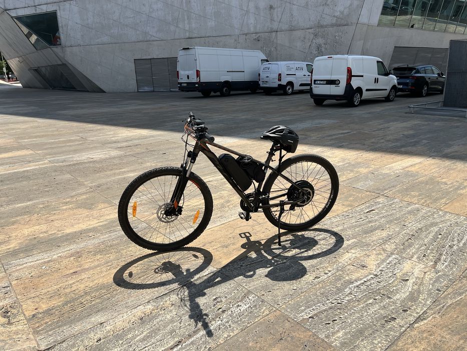 Ebike de 1500w 48v com bateria de 48v 20ah. Ótima qualidade!