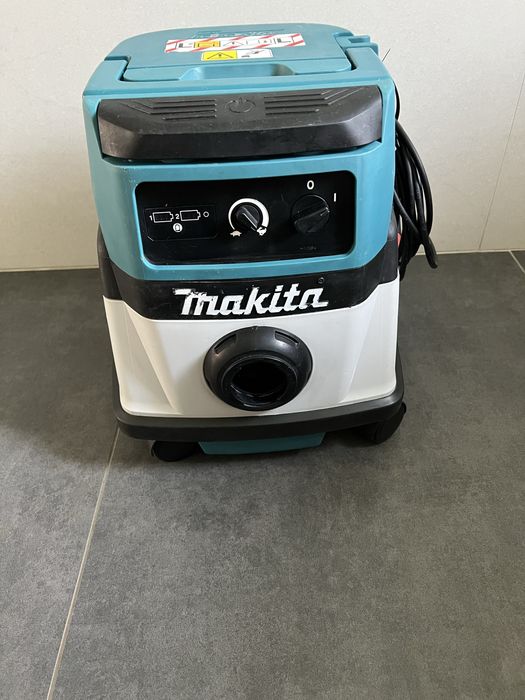 Пилосос-гібрид Акум/Мережевий Makita DVC 860L