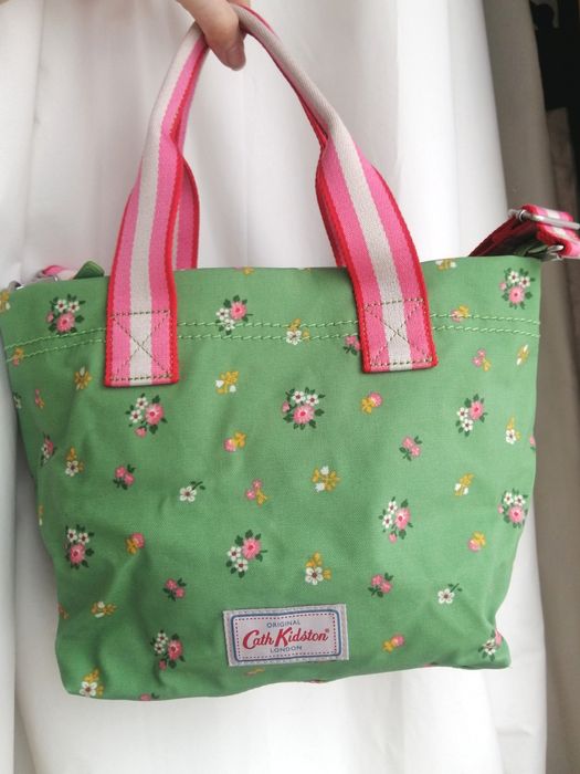 Сумка Cath Kidston зелена через плече стильна квіти квітчаста модна