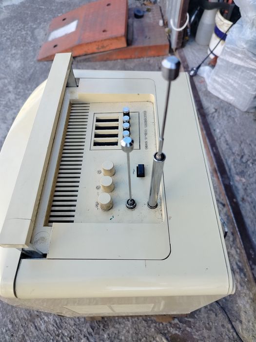 Telewizor Unitra vera z PRL-u