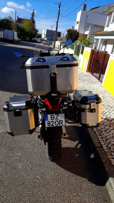 Aprilia Tuareg 660 Quickshift com Kit Malas