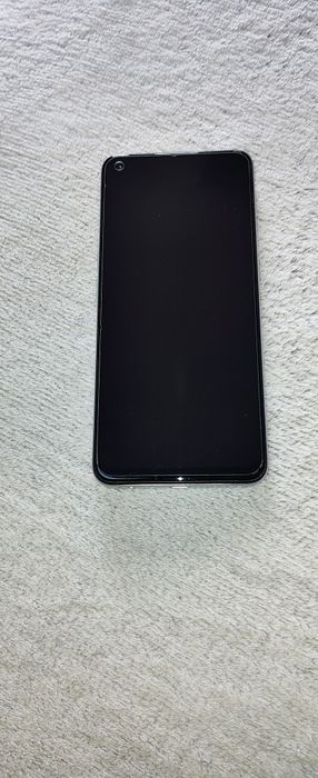 Realme 9 smartfon