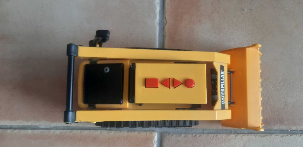 Sprzedam ładowarkę gąsienicową firmy CAT, światło i dźwięk