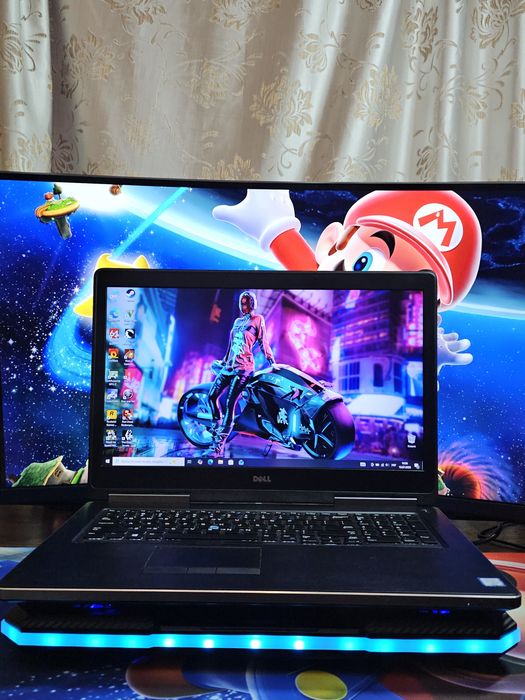 Ігровий ноутбук Dell Precision 7710 / Відеокарта AMD 4GB / i7 + SSD