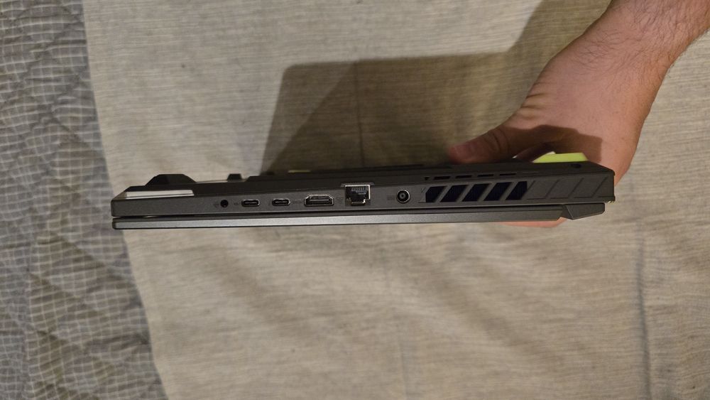 ASUS ROG Strix G16 — i9-14900HX, 32GB RAM, RTX 4070, 1TB NVMe