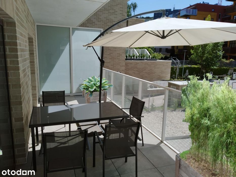 Apartament n. Odrą, taras, Rynek 8 min, portier
