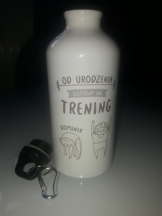 Bidon na wodę sportowy Od urodzenia Gotowy na trening - Dominik