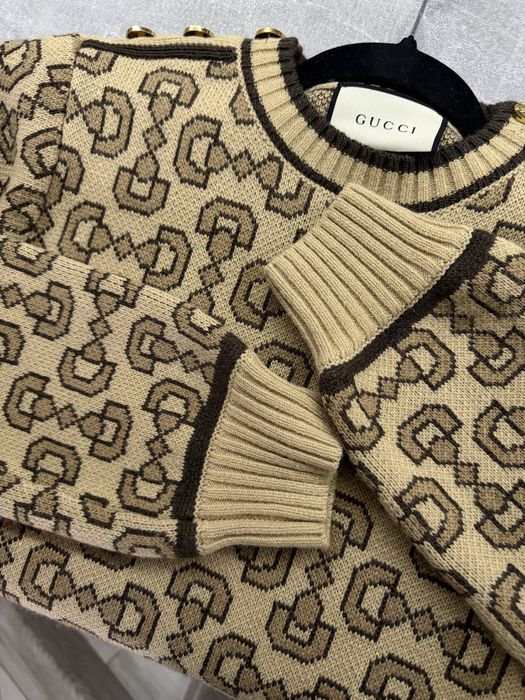 Свитер от бренда - Gucci otaje.brand marymax_brand boutique_bunny