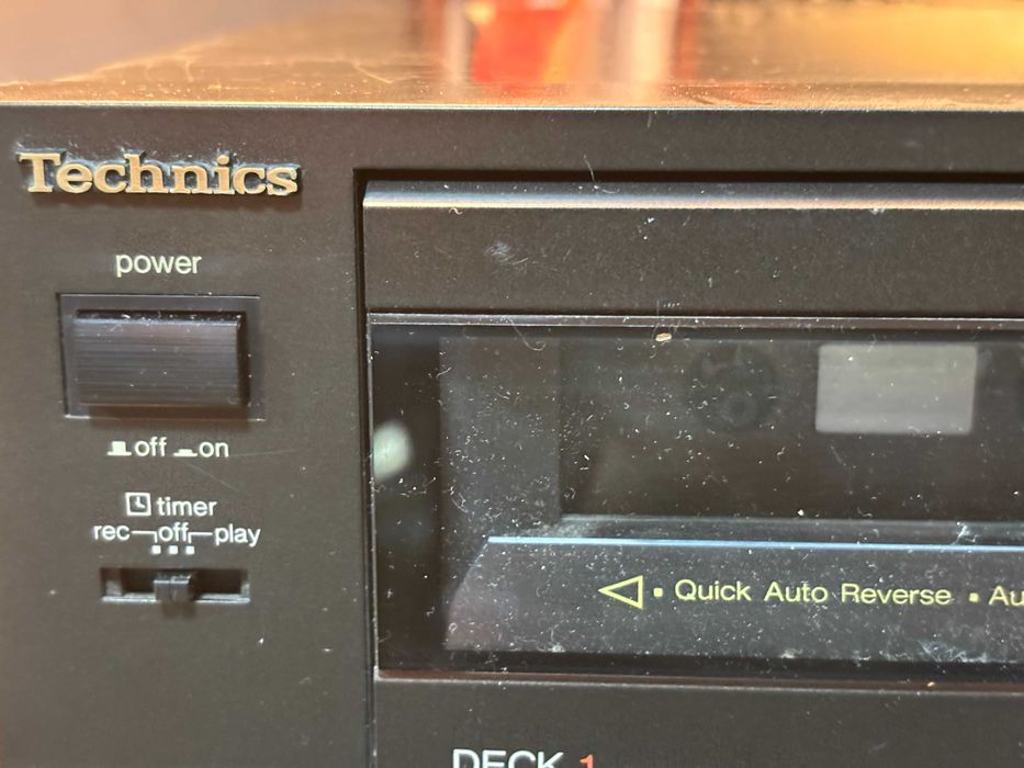 Magnetofon kasetowy Technics RS-TR555