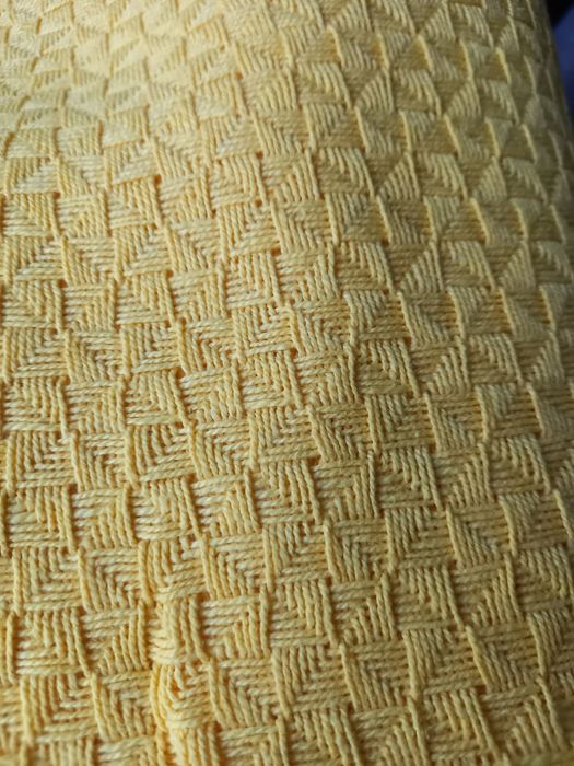 Manta amarelo kinda home sem uso.