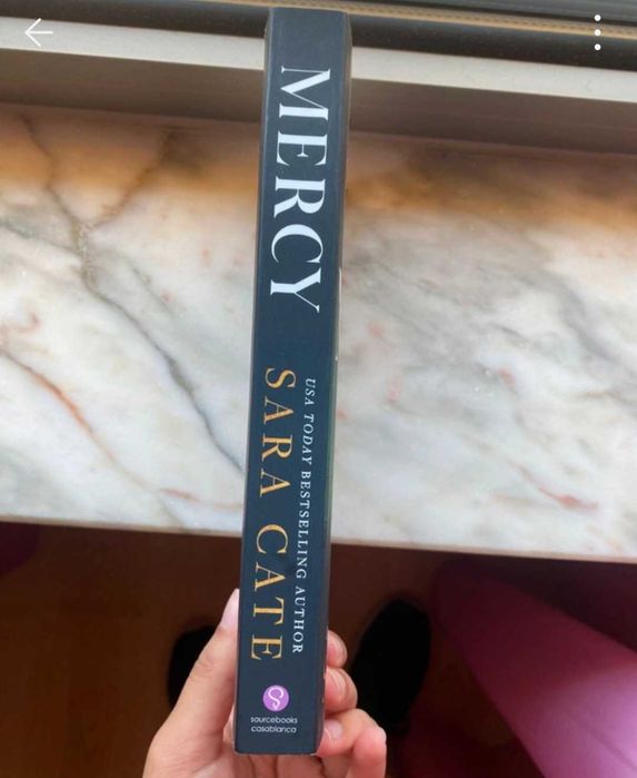 Livro Inglês MERCY