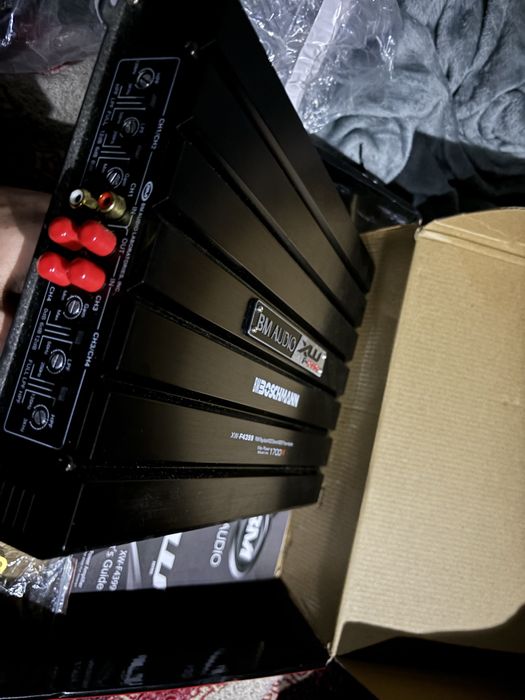 Продам усилители 4 канальний і моноблок