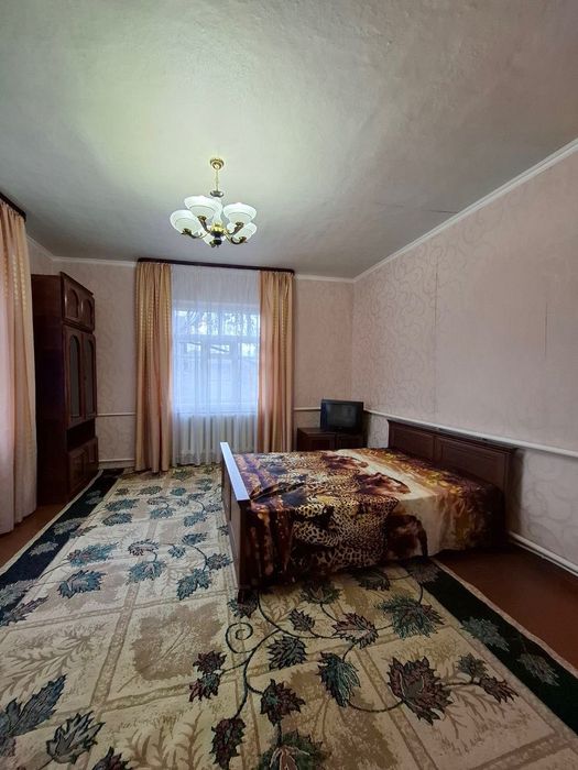 Оренда частини будинка район Старе місто