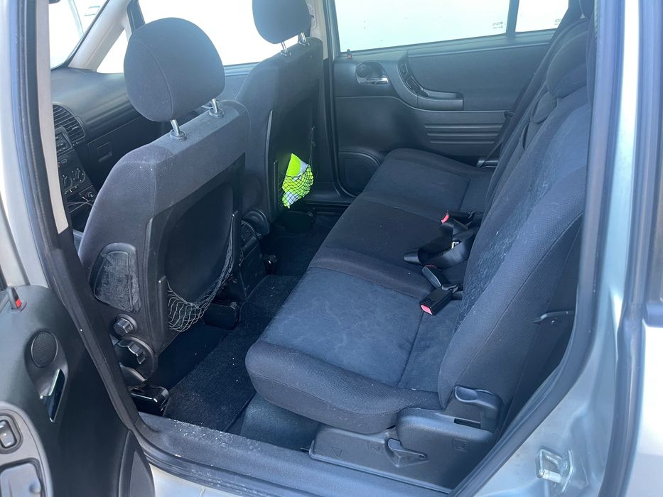 Opel zafira 2.2 tdi único dono