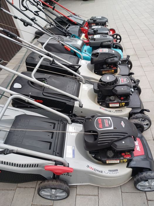 Газонокосарка Briggs & Stratton бензинові