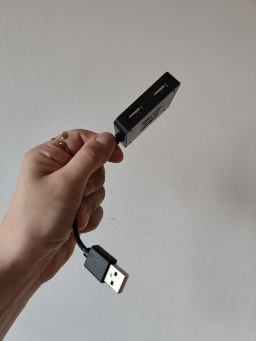 Port rozgałęzienie USB gniazdo komputer praca